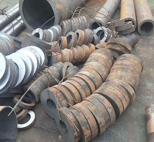 贺州厚壁合金无缝管切割